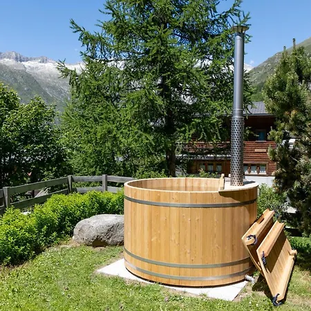 Kira Mit Hotpot Chalet Bellwald