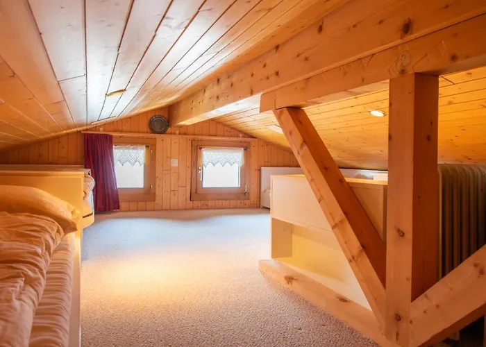 Kira Mit Hotpot Bellwald